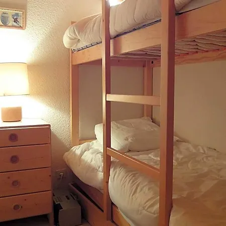 Spacious Aparment Situated In With Balcony